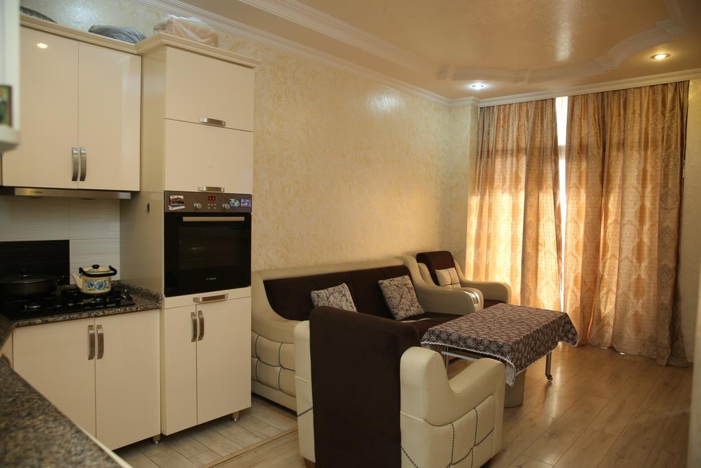 Tamuna Apartment Батуми Экстерьер фото